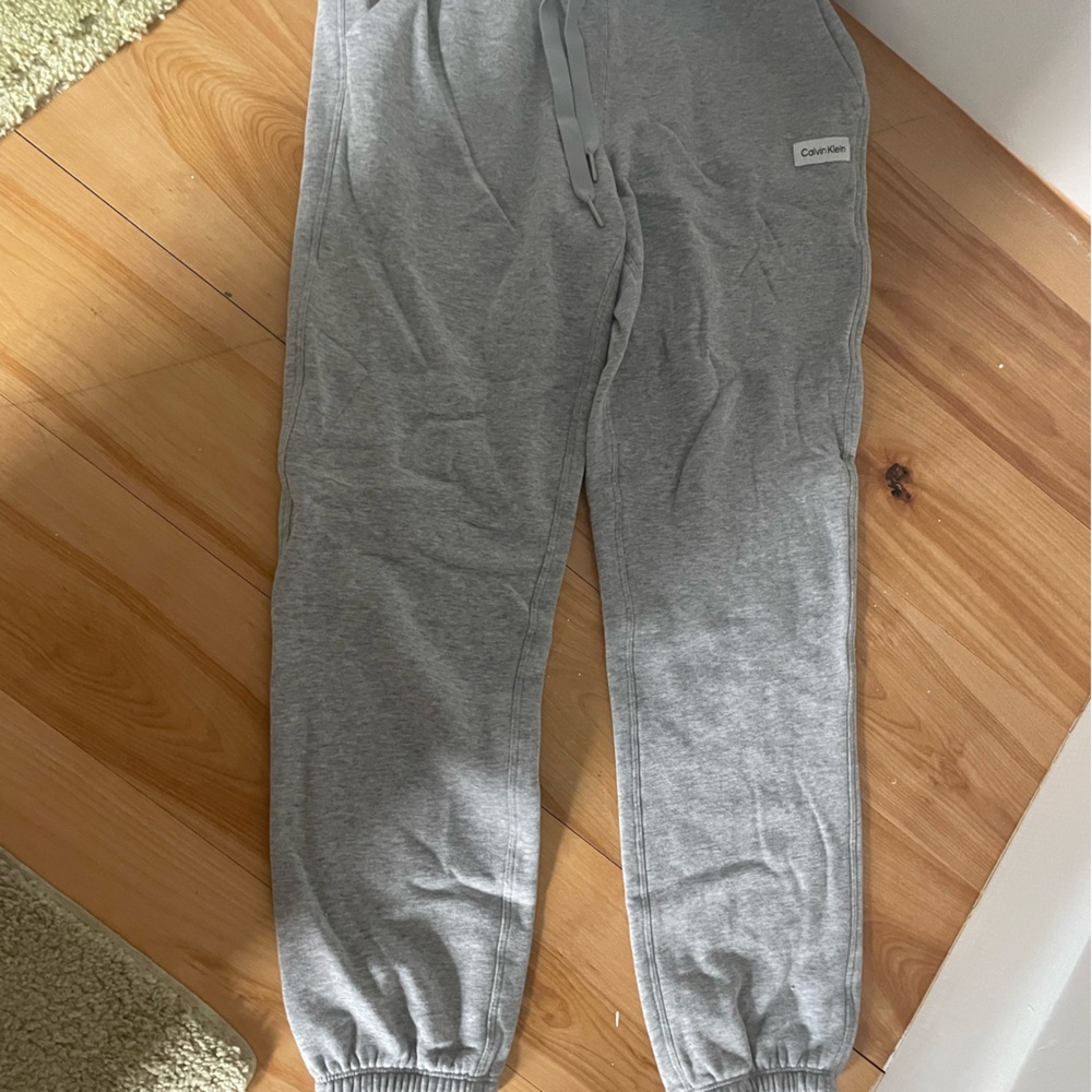 calvin klein gray sweatpants never worn